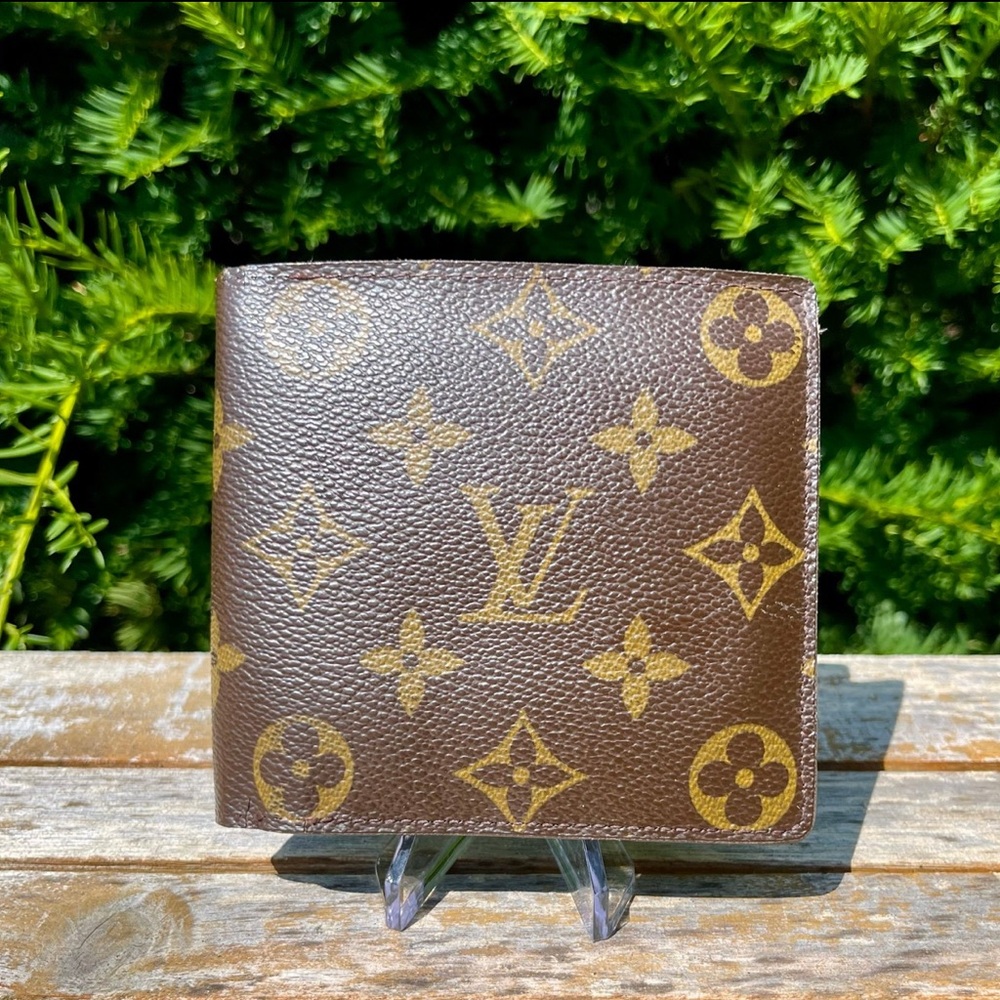 Louis Vuitton Brown and Gold Monogram Card Holder